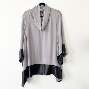 Zoi Flowy Blouse Grey Black faux leather XL